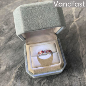 ANNEBRAUNER Sparkling Ring Rød - 48