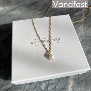 ANNEBRAUNER Pearl Necklace