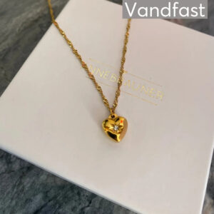 ANNEBRAUNER Zirconia Heart Necklace