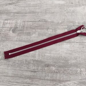 Lynlås YKK Med Ring 4mm - Bordeaux (30CM)