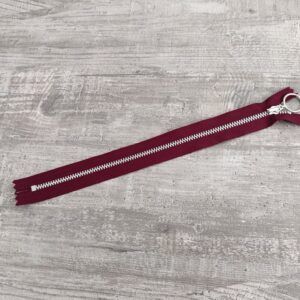 Lynlås YKK Med Ring 4mm - Bordeaux (35CM)